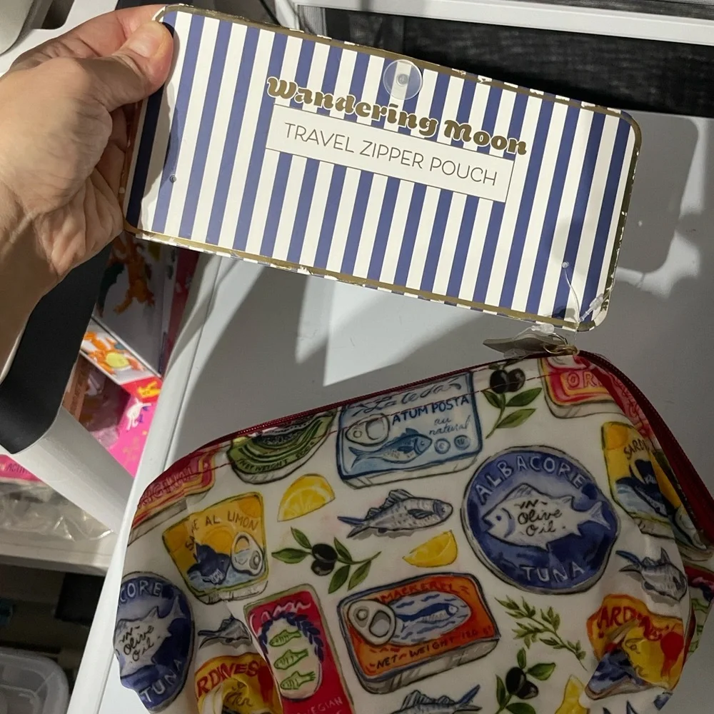 Wandering Moon Colorful Printed Women's makeup Bag